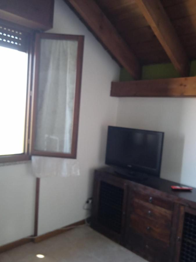 Da Vale E Teo Apartment Legnano Luaran gambar