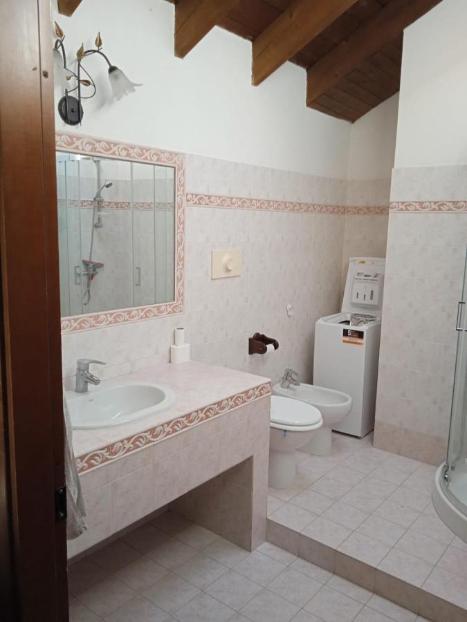 Da Vale E Teo Apartment Legnano Luaran gambar